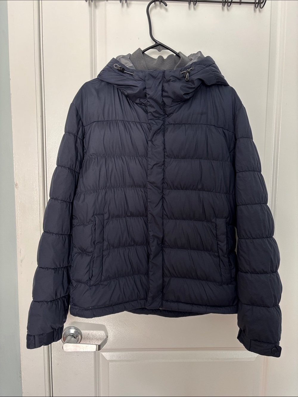 Uniqlo Men's Dark Navy Quilted Puffer Jacket with Hood